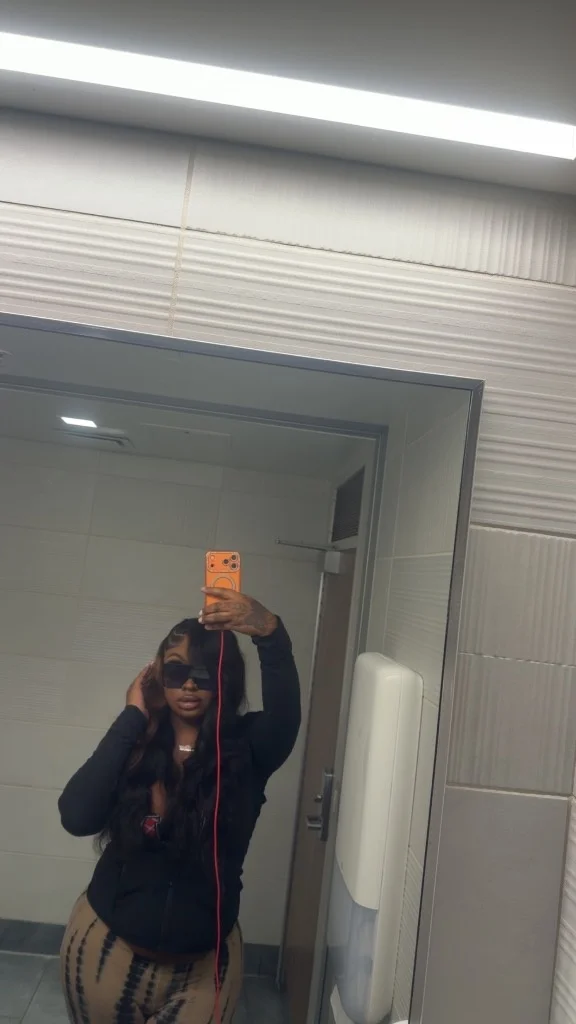25 FT SHOW SPECIALS GOING NOW MY ADS ARE REAL I PROMISE YOU... in Memphis – Women Seeking Men photo 2
