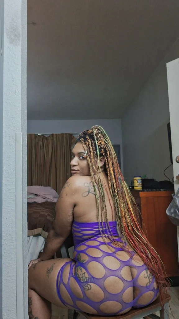 kandyredd ThroatGoat DaPussyGrippa in Memphis – Women Seeking Men photo 3