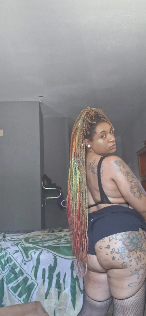 kandyredd ThroatGoat DaPussyGrippa in Memphis – Women Seeking Men photo 5