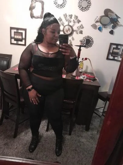 juicy in Memphis – Women Seeking Men photo 2
