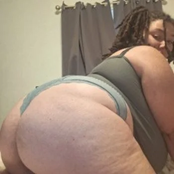 WHERE IS MY BIG BOOBS LOVERS I'M READY TO MAKE YOU HAPPY I D... in Modesto – Women Seeking Men photo 2