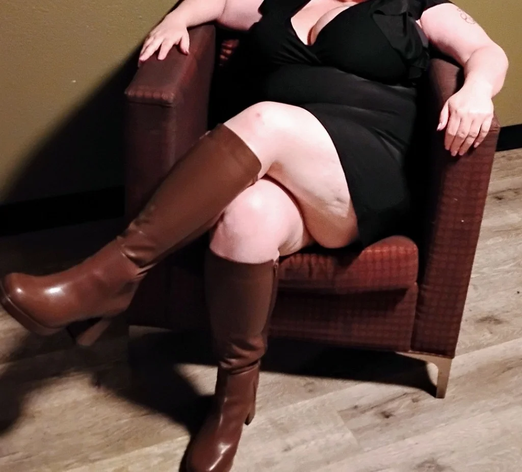 COME SEE THE THROAT GOAT in Dallas – Women Seeking Men photo 3