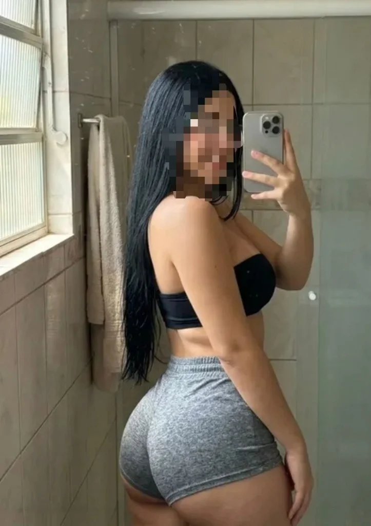 LATINA CALIENTE in Dallas – Women Seeking Men photo 2