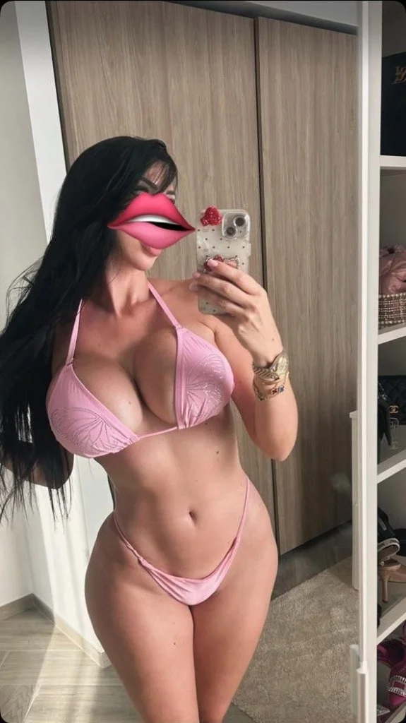 AVAILABLE 24/7 SEXI HOT LATINA CALL ME OR TEX ME CALL ME BABY