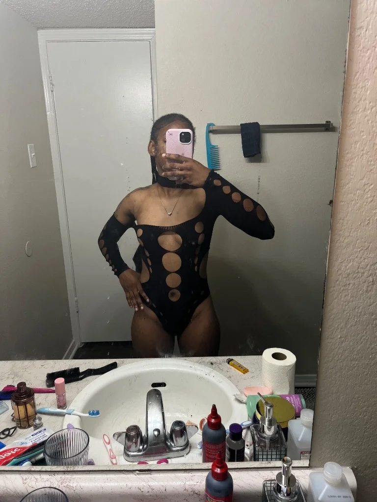 hey im tink no police no cops no pimp come taste this yummy... in Dallas – Women Seeking Men photo 4