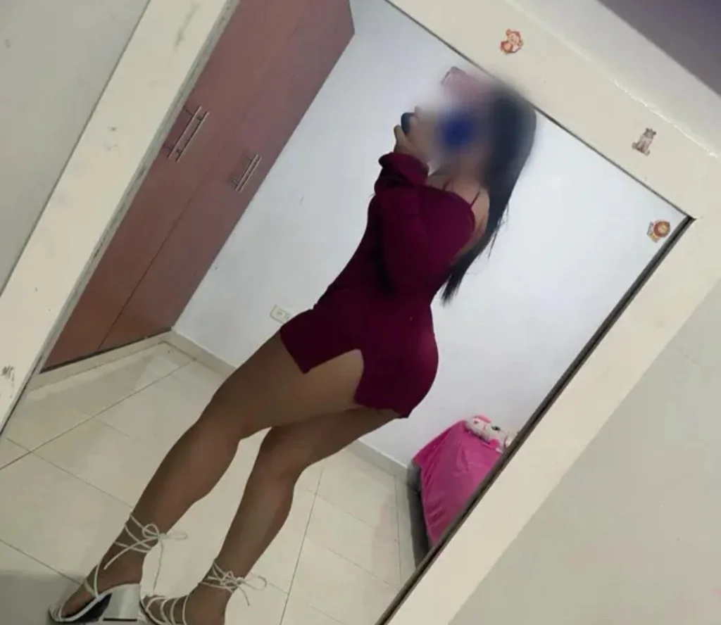 latina caliente lista para ti in Austin - Women Seeking Men
