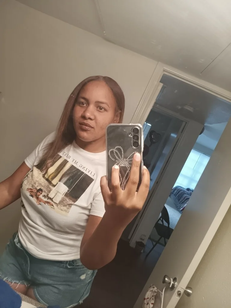 100 % real soy una chica in Austin - Women Seeking Men