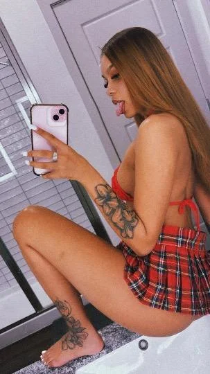 YOUR FAVORITE MIXED WETT DOLL CONTENTFTSHOWS in Austin – Women Seeking Men photo 4