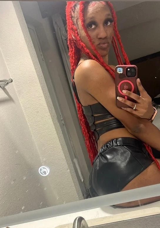 2 girls/ incall and ourcall specials / gas on deck in Austin - Women Seeking Men photo 2
