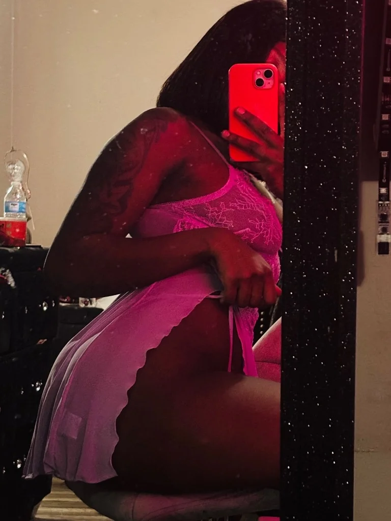 COME SEE THE PUSSY FAIRY in Birmingham – Women Seeking Men photo 3