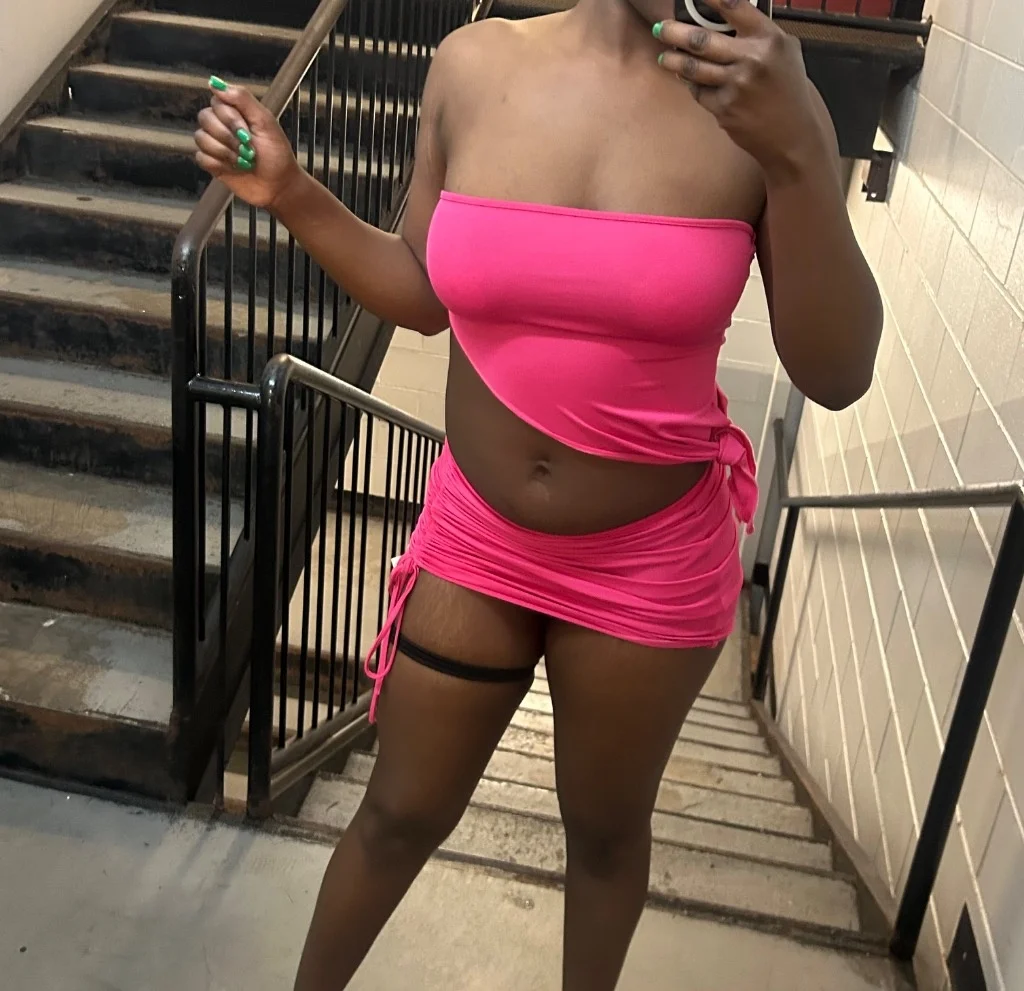 deposit required in Huntsville – Women Seeking Men photo 2