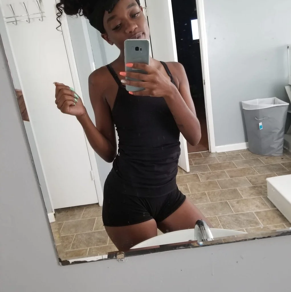 Slim Thick Soft Wet Tight Freaky Promise you won't be in Huntsville – Women Seeking Men photo 5