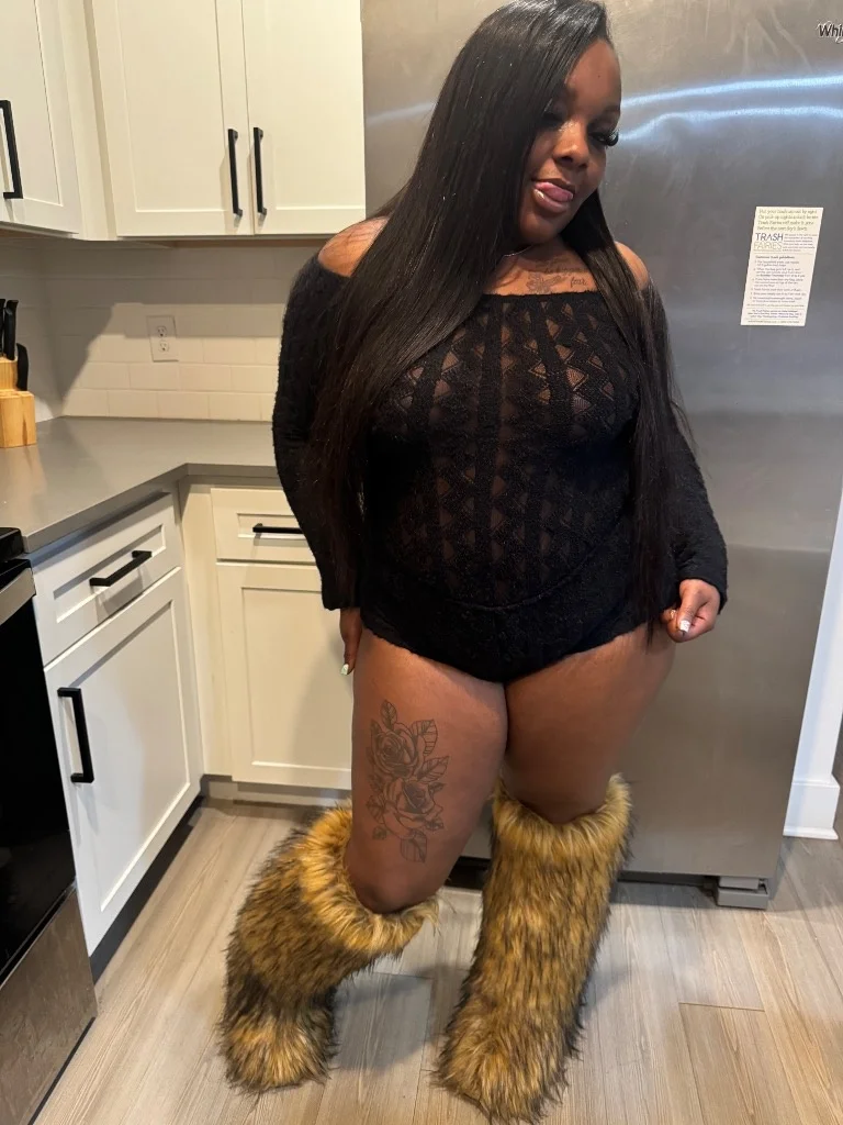 Black Chyna the goddess here to serve you Kings and Queens 1... in Huntsville – Women Seeking Men photo 4