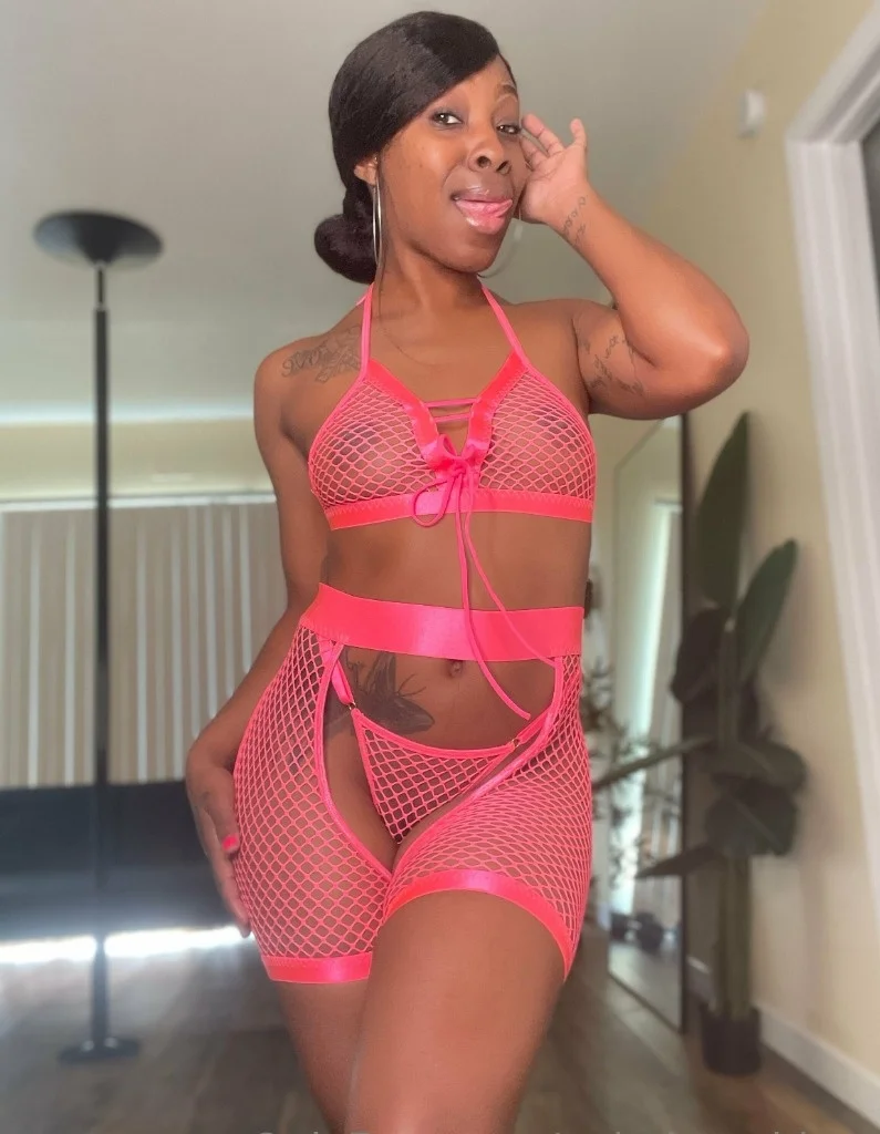 I can answer all your wildest thoughts in Huntsville – Women Seeking Men photo 4