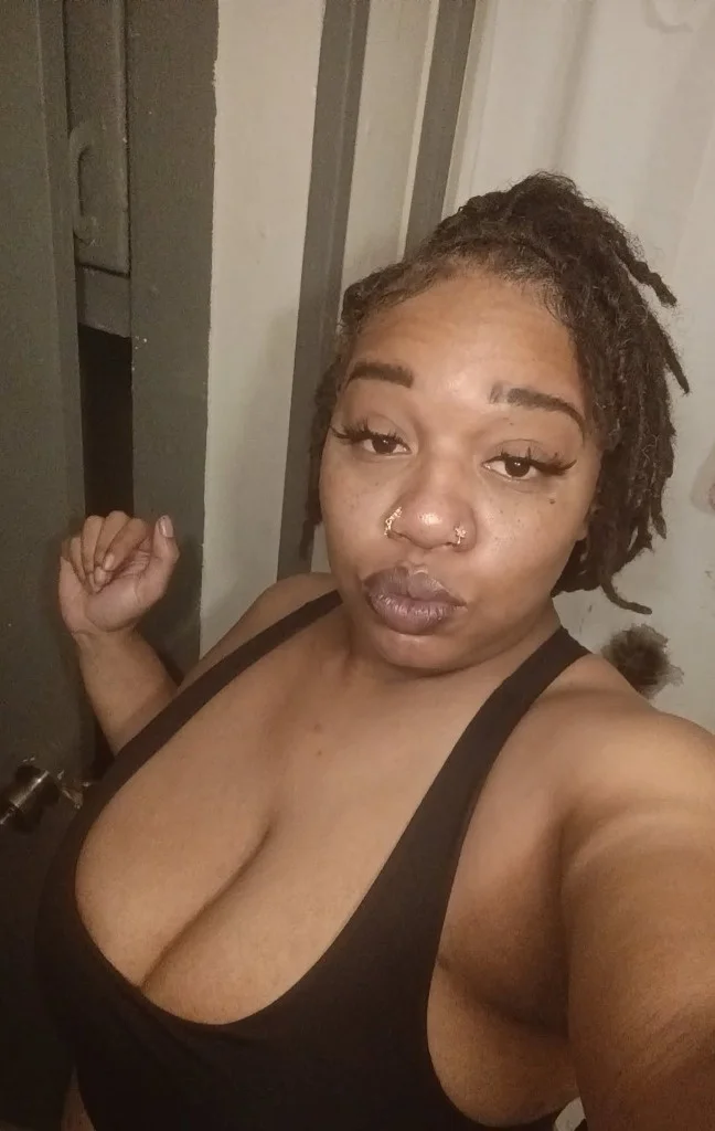 80 QV s Available Now in Mobile - Women Seeking Men photo 6