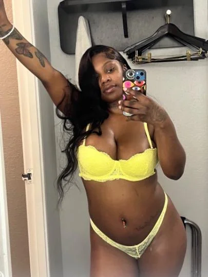 PRETTY BROWN in Mobile - Women Seeking Men