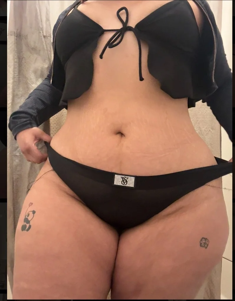 SWEET & JUICY COME SEE THIS JUICY ASS DADDY