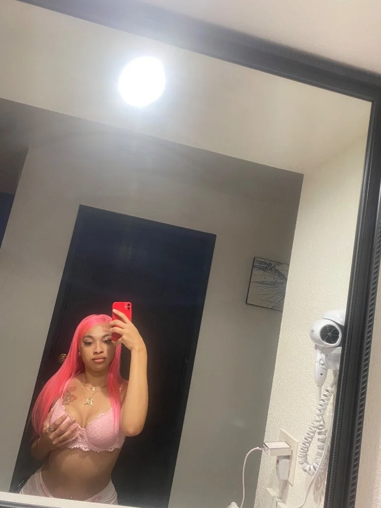 hey babes Indya in Phoenix – Women Seeking Men photo 5