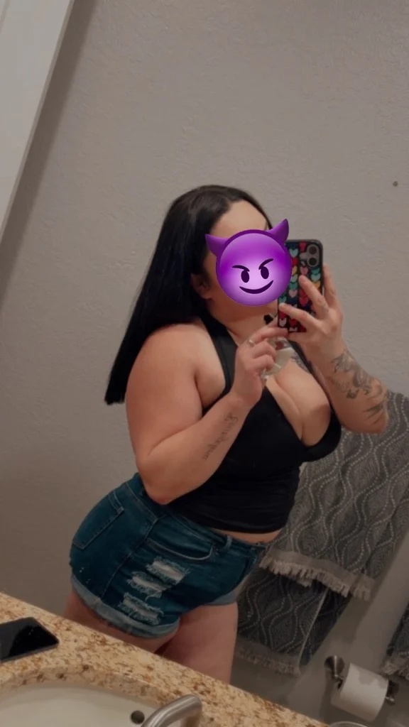 Horny big titty latina ready to play...