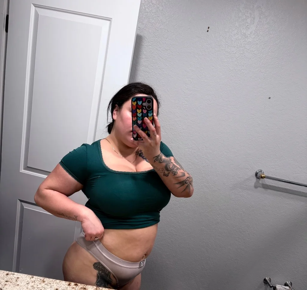 Horny big titty latina ready to play in Phoenix – Women Seeking Men photo 3