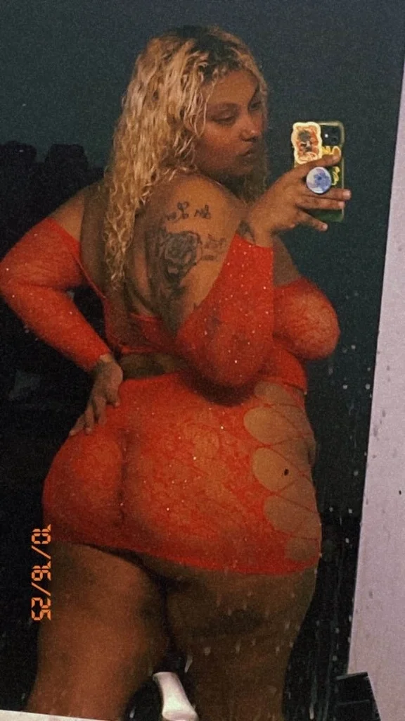 SHE'S BACK Specials babes in Phoenix – Women Seeking Men photo 4