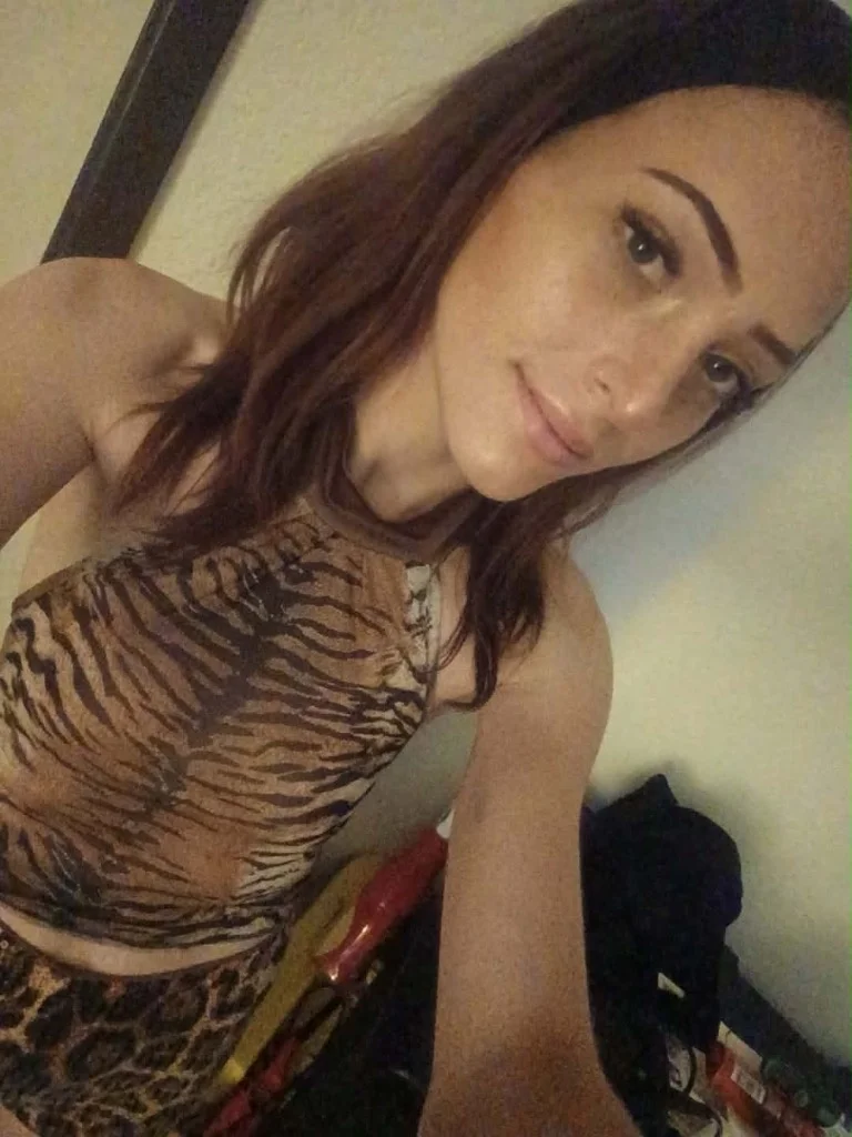 Sexy Hot Girl Wet Tight Pussy Cum Taste Me Babe -WHEN BOOKIN... in Phoenix – Women Seeking Men photo 6