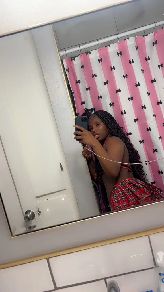 YOUNG CHOCOLATE PRINCESS GAMES INSTANT BLOCK DEPOSIT REQUIRE... in Fresno – Women Seeking Men photo 2