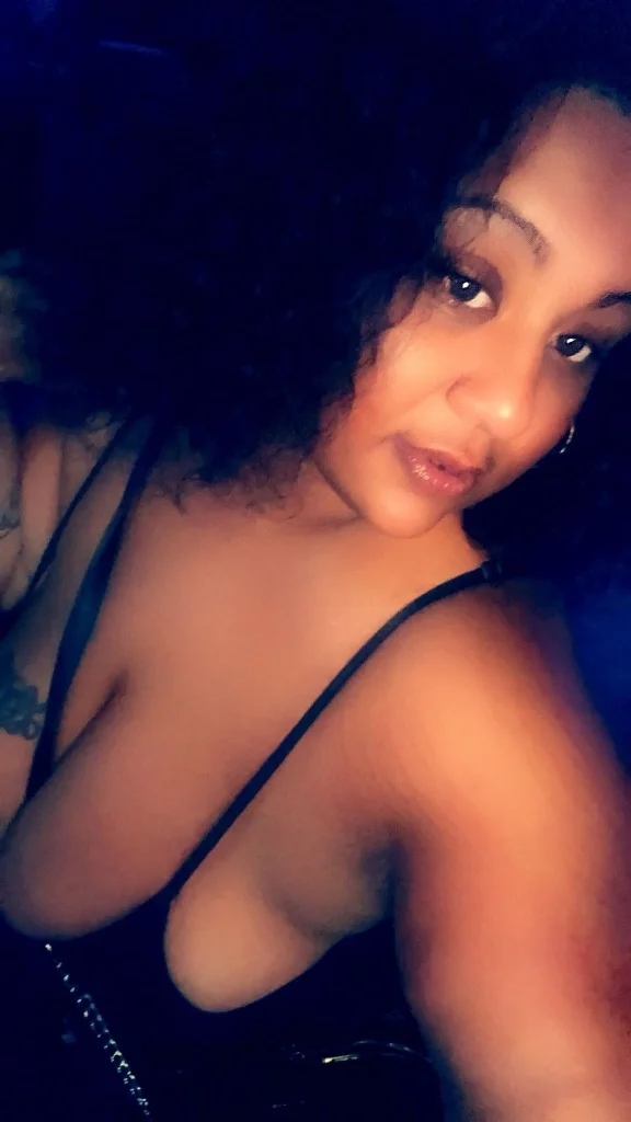 Real Throat GOAT Come See Me Ask About Special in Fresno – Women Seeking Men photo 2