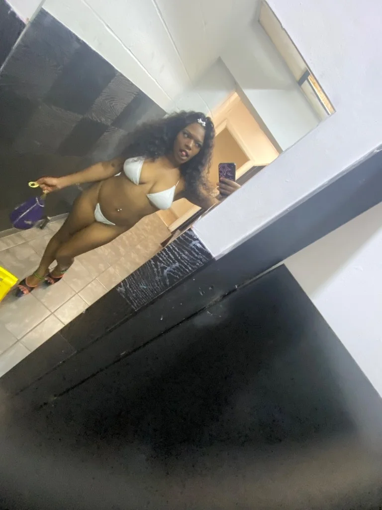MOBILE C RPLAY Invite me over Ho se call specials HHHRS Avai... in Fresno – Women Seeking Men photo 6