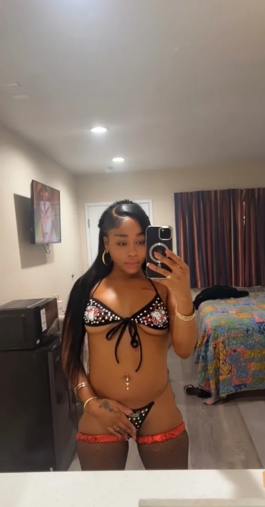 Exotic foreign Luxury energy zero comparison catch the vibe... in Fresno – Women Seeking Men photo 4