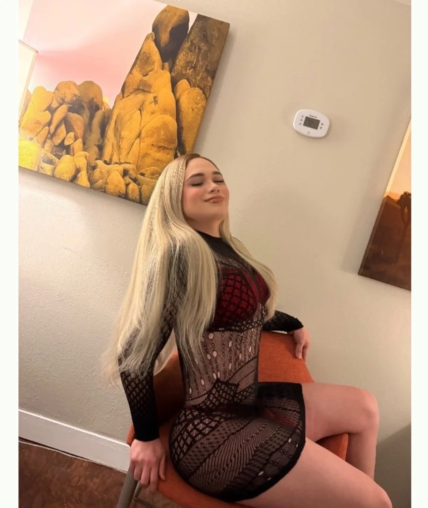 SOFIA IS VISITING TEMECULA AVAILABLE HOT MILK im top and bot... in Inland Empire – Women Seeking Men photo 2