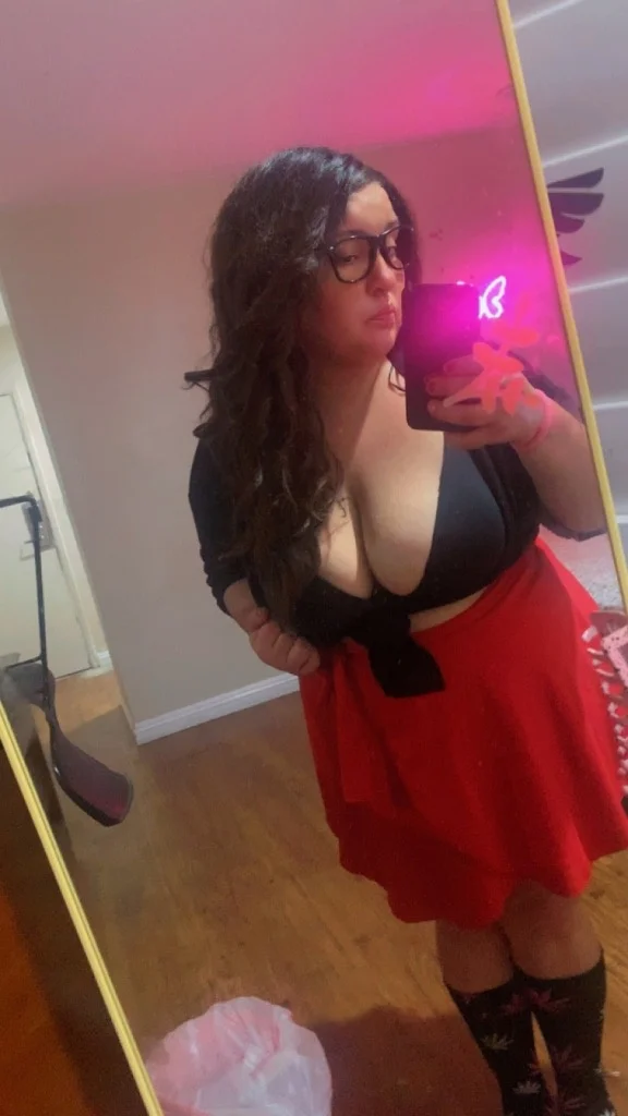 $60... QV $100.. HHR..AVAILABLE NOW I JUST WANNA SUCK DICK AND GET FUCKED