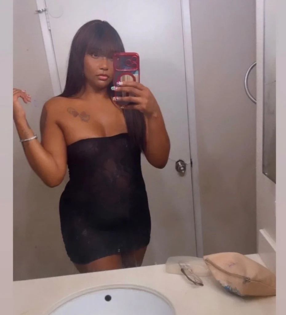 Come Taste MoMMY Today One taste youll be hooked but your de... in Inland Empire – Women Seeking Men photo 4