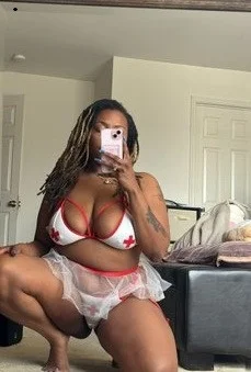 BIG TITTY BISH FANCY HOE Deposit Required - 55 MINIMUM FOR A... in Humboldt County – Women Seeking Men photo 3