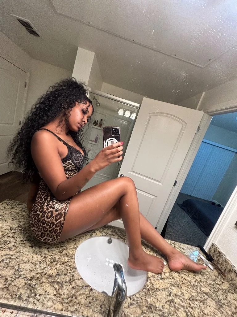 OUTCALL CARDATE in Monterey – Women Seeking Men photo 2