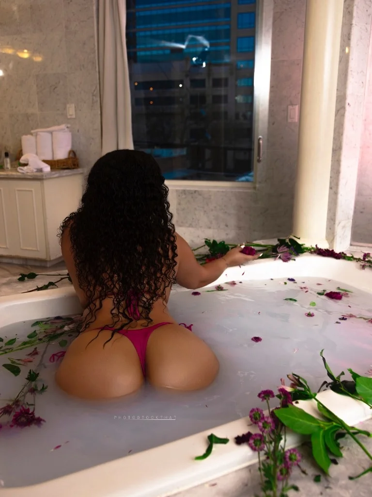 cum with me and more in Monterey - Women Seeking Men photo 5