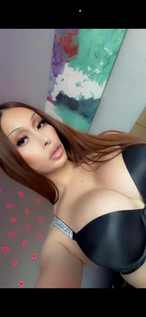 GORGEOUS LATINA FILIPINA TS IN SALINAS FOR A SHORT TIME DONT... in Monterey – Women Seeking Men photo 3