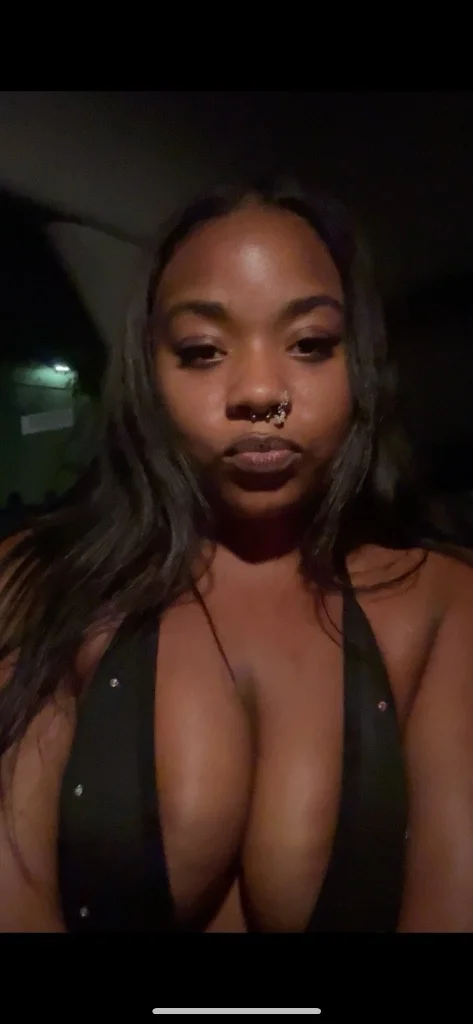 -Pretty face Irresistible looksone of a kind in Oakland – Women Seeking Men photo 2