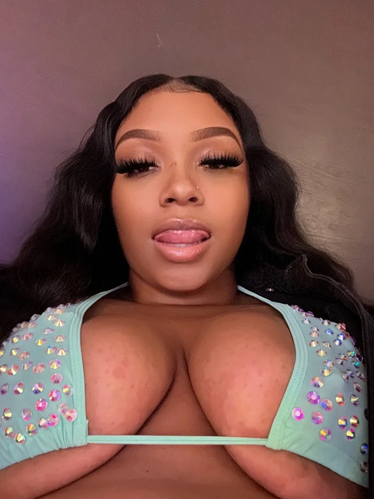 Pretty GIRL Smells Good Wet Satisfaction FT Show VIDEOS Sell in Oakland – Women Seeking Men photo 4