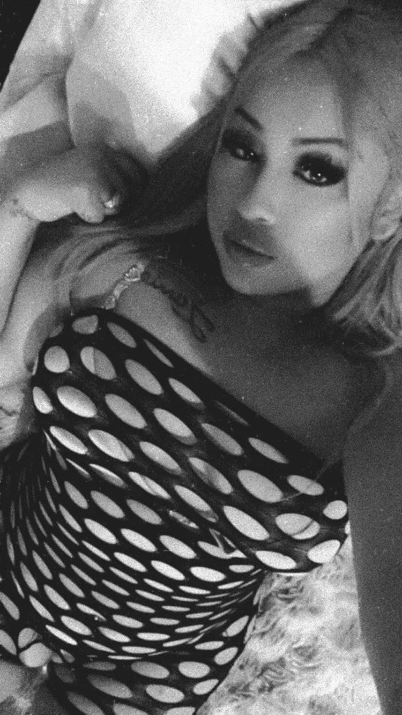 Your Exclusive Escape Awaits 2 girls in Oakland – Women Seeking Men photo 2