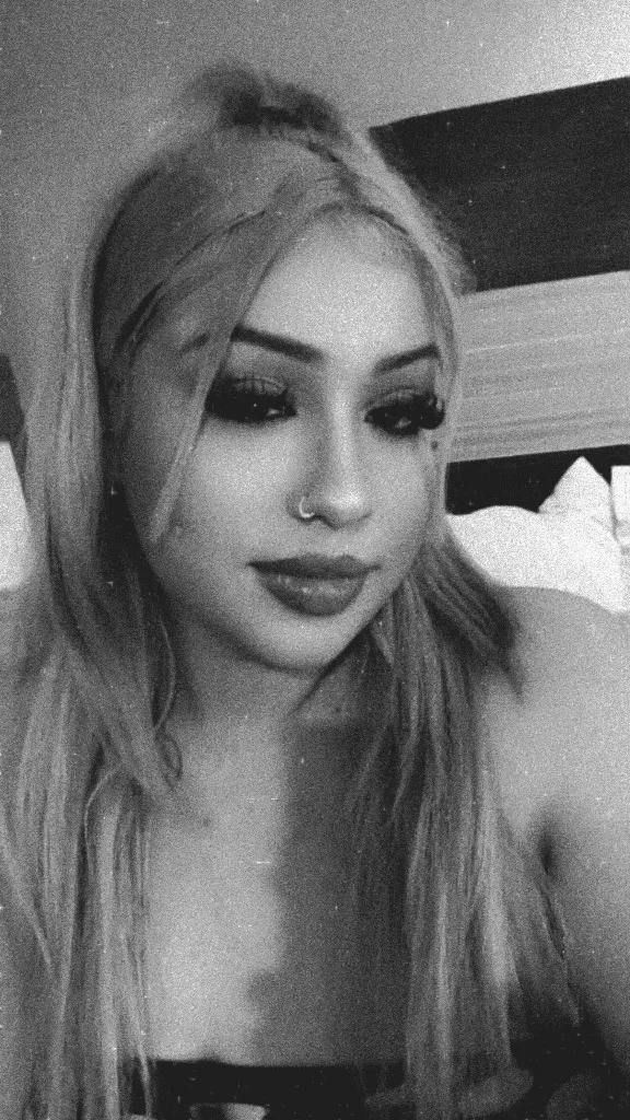 Your Exclusive Escape Awaits 2 girls in Oakland – Women Seeking Men photo 4