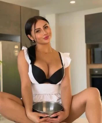 Young Sexy - Bombshell - Hotel Friendly in Orange County – Women Seeking Men photo 4