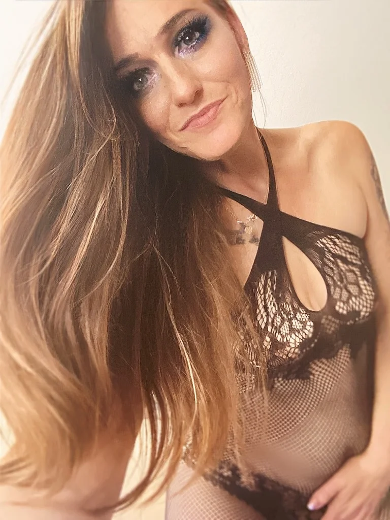 Discreet Mature Addictive in Palm Springs – Women Seeking Men photo 2