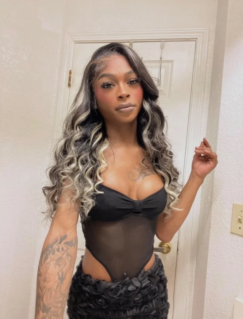 LIMITED TIME HIGH CLASS DESSI Naughty Sweet and Petite in Sacramento – Women Seeking Men photo 2