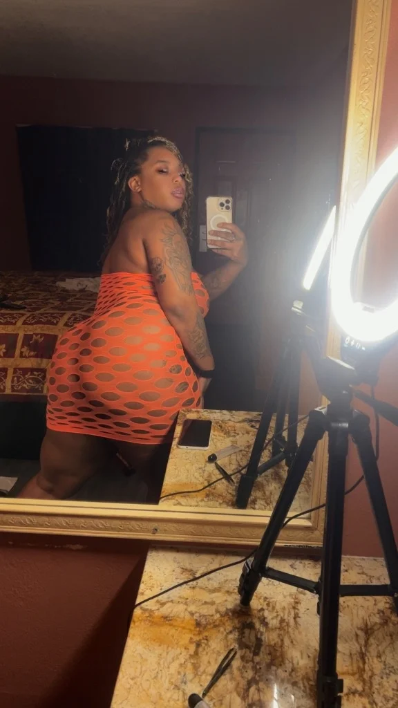 NORTH HILLS IM BACK COUPLE DAYS LEFT INCALL HR SPECIAL READ in San Fernando Valley – Women Seeking Men photo 3