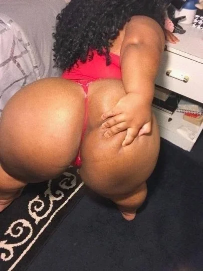 Yes I'm available 3ft 11inch incall outcall and car date 247... in San Fernando Valley – Women Seeking Men photo 4
