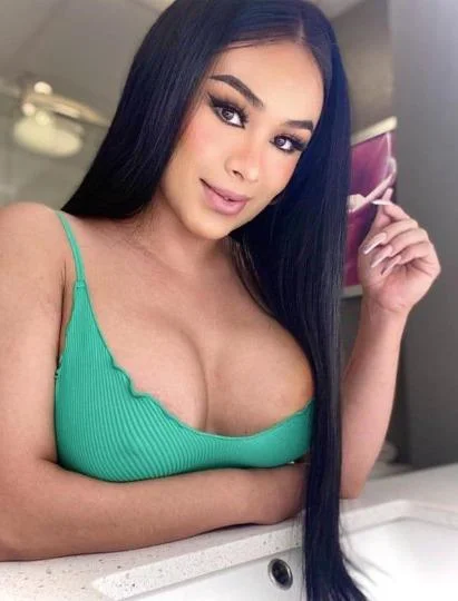 -HELLO GUYS DANNA IS HERE IN THOWN IM VICITING ONLY TODAY in San Fernando Valley – Women Seeking Men photo 3