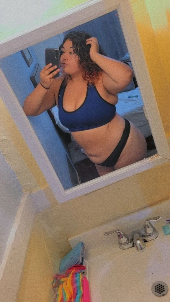 sexy shy latina looking for house and car fun in San Francisco – Women Seeking Men photo 3