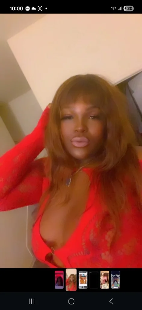 Freak looking for another freak lets get freaky in San Francisco – Women Seeking Men photo 2