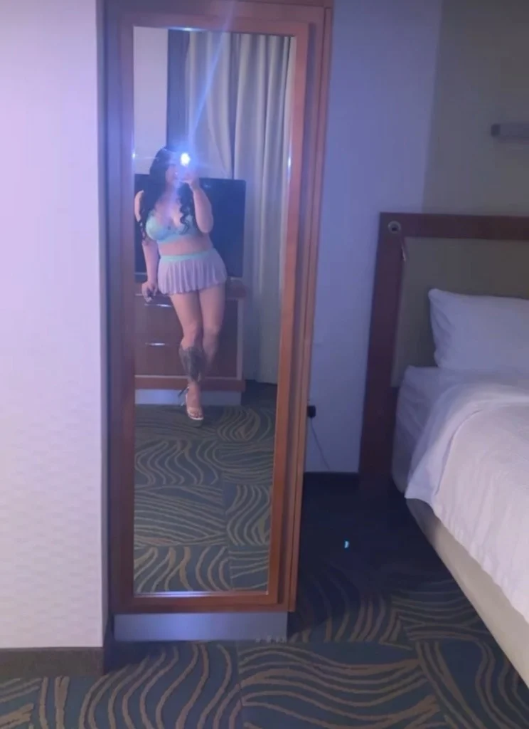 HOTEL INCALL. tight pussy. sloppy wet head. QV special. BBBJ. GFE AVAILABLE
